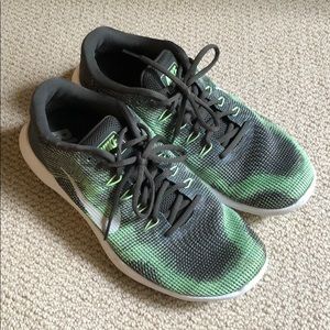 *donating soon* Men’s Nike